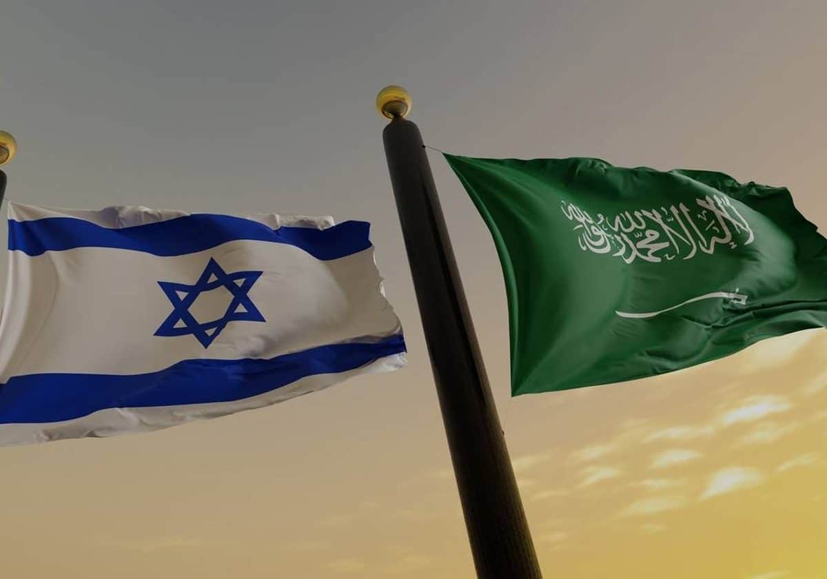 استقالة نتنياهو وتخفيف محاكمته الجنائية مقابل التطبيع مع السعودية.. ما حقيقة هذه الصفقة؟ استقالة نتنياهو وتخفيف محاكمته الجنائية مقابل التطبيع مع السعودية.. ما حقيقة هذه الصفقة؟