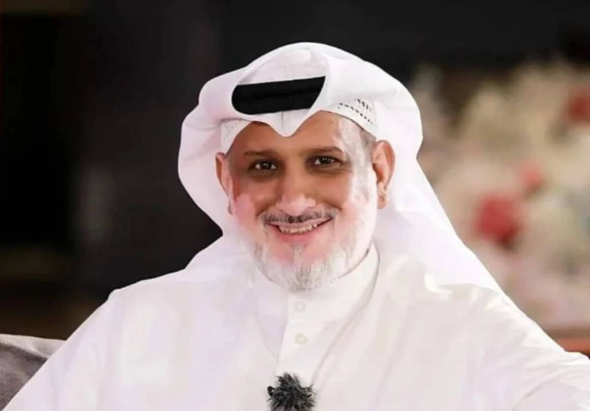 احتيال مروع: سعودي يستولي على 5000 دولار من الفنان الكويتي خالد العجيرب بخدعة التمر سعودي يسرق 5000 دولار من الفنان الكويتي خالد العجيرب بطريقة لا تخطر على البال.. "التمر"!