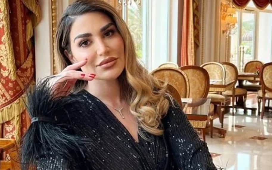 ملكة جمال سوريا تجهض مولودها .. وهكذا علق زوجها | القصة الكاملة سارة نخلة