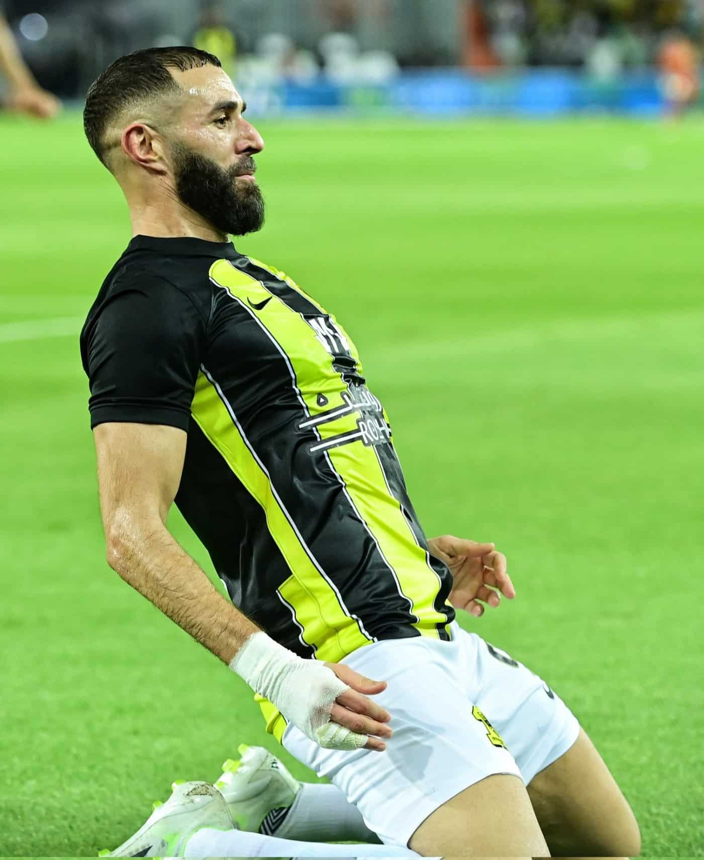 الفرنسي بنزيما