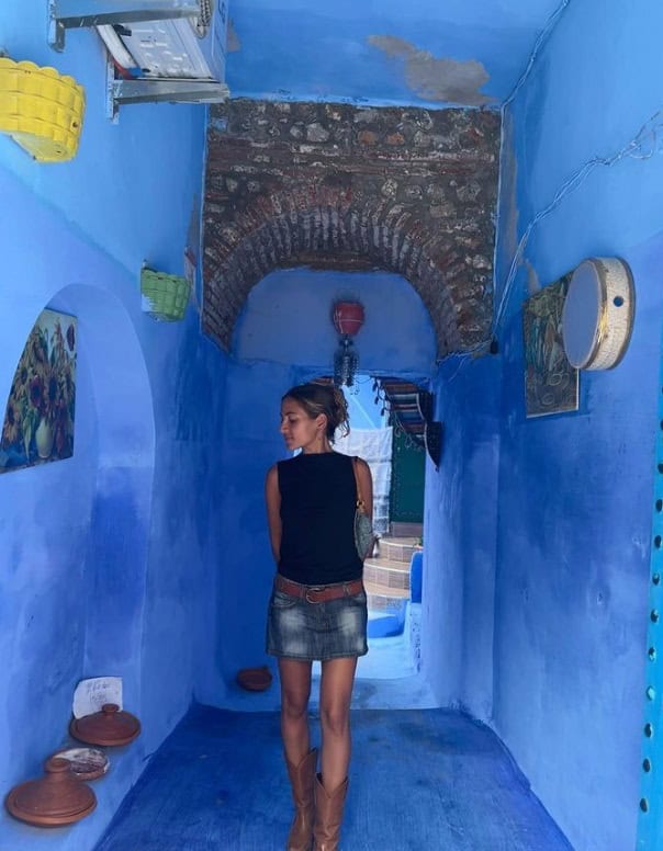 كنزي دياب في مدينة شفشاون في المغرب