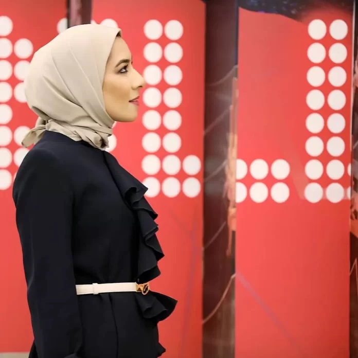 أفضل نشرة جوية في العالم تقدمها مريم القبندي في تلفزيون الكويت