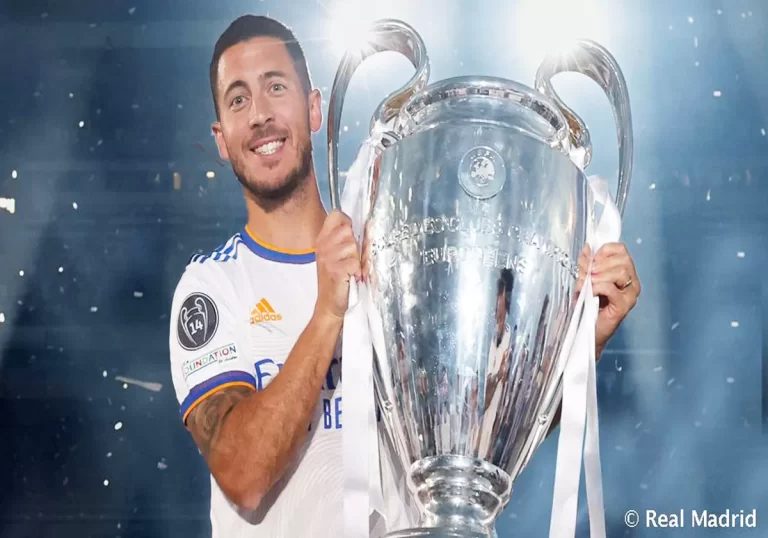 اعتزال هازارد