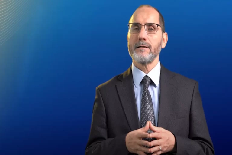 عبد الرزاق مقري يكشف سر تعمق الخلافات بين المغرب والجزائر (فيديو)