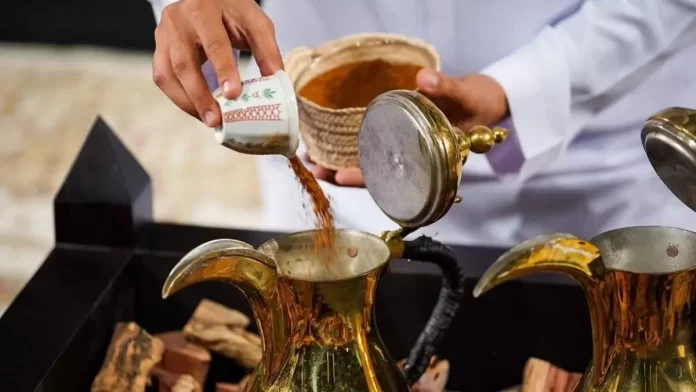 حرمها علماء من دمشق ومكة وأحلّوا دم شاربها.. معلومات صادمة عن مشروب القهوة