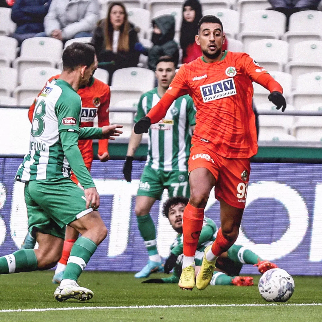 تضامن أحمد حسن كوكا مع فلسطين