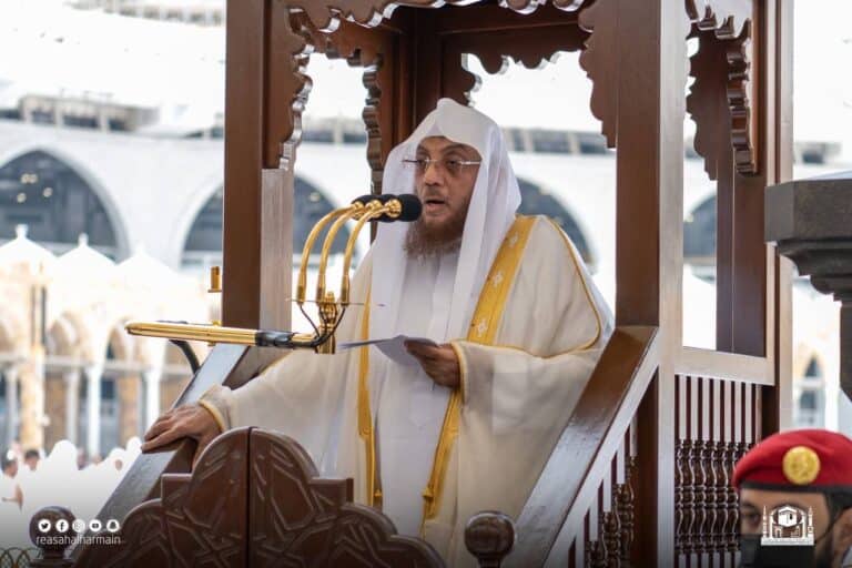 خطيب المسجد الحرام أسامة خياط