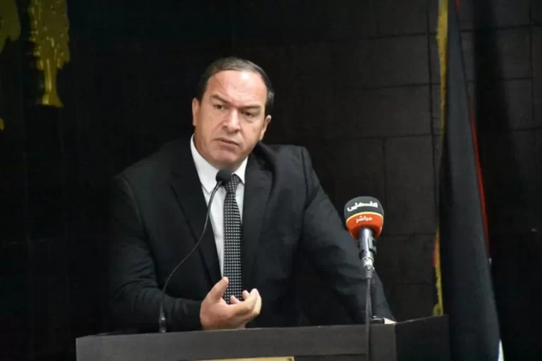 عبدالله كميل