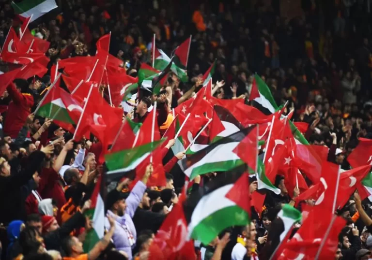 جماهير غلطة سراي