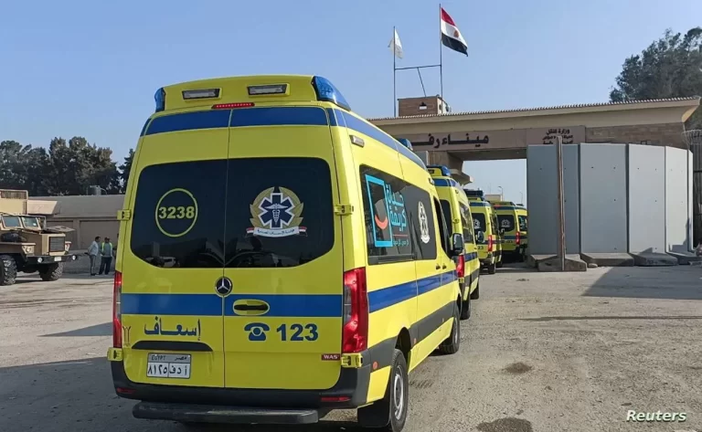 نقل جرحى لمصر عبر معبر رفح
