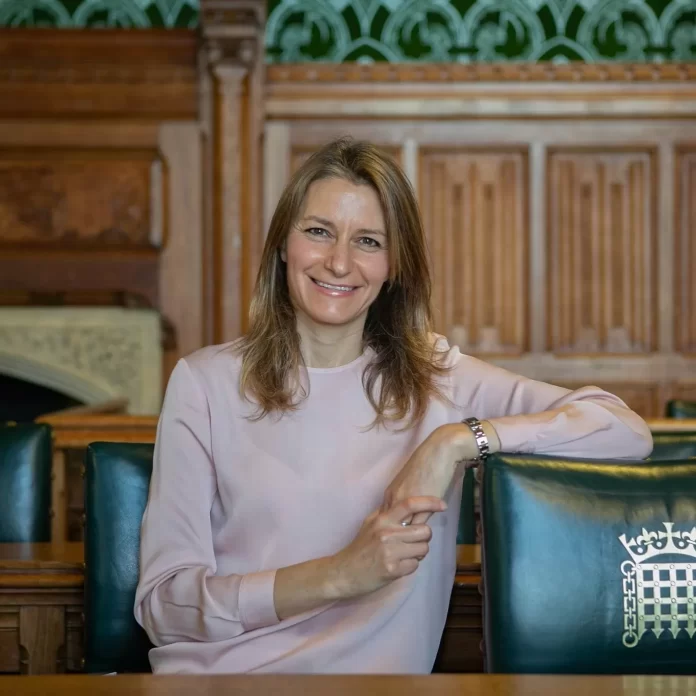 وزيرة الثقافة البريطانية