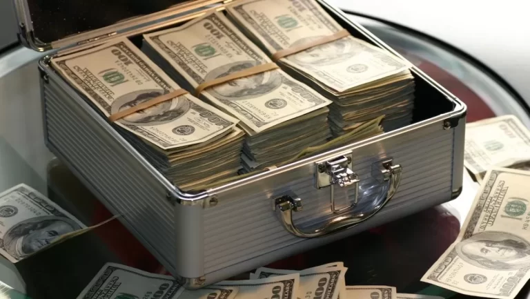 أغنى 25 عائلة في العالم خلال 2023