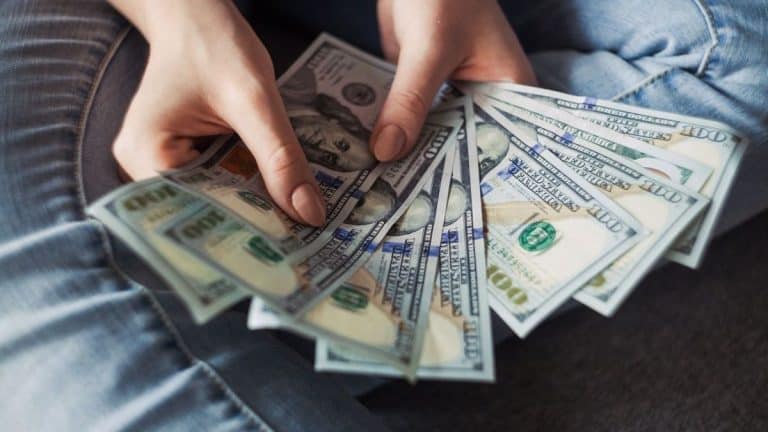 الأبراج الخمسة التي ستكون غنية في عام 2024