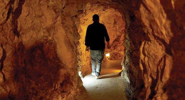 جيروزاليم بوست: حزب الله استعان بكوريا الشمالية لإنشاء شبكة أنفاق ضخمة في لبنان شبكة أنفاق