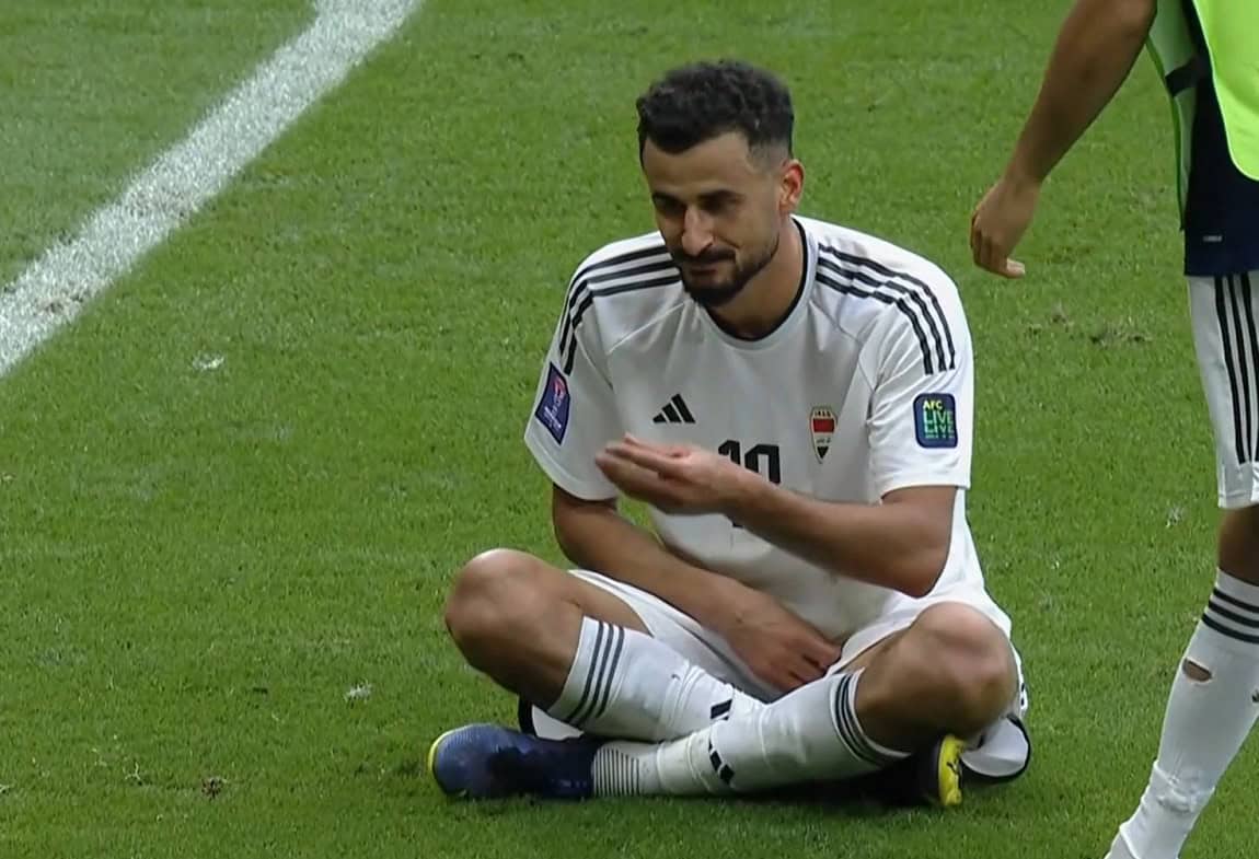 فيديو كامل يوضح سبب طرد أيمن حسين من مباراة العراق والأردن .. وجدل واسع فيديو طرد أيمن حسين