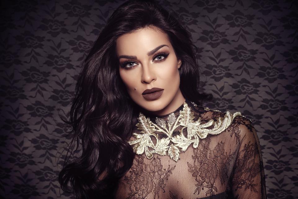 أشعلت انستغرام .. نادين نجيم بالشورت الأسود المثير بعد لقائها ويل سميث (شاهد) نادين نجيم