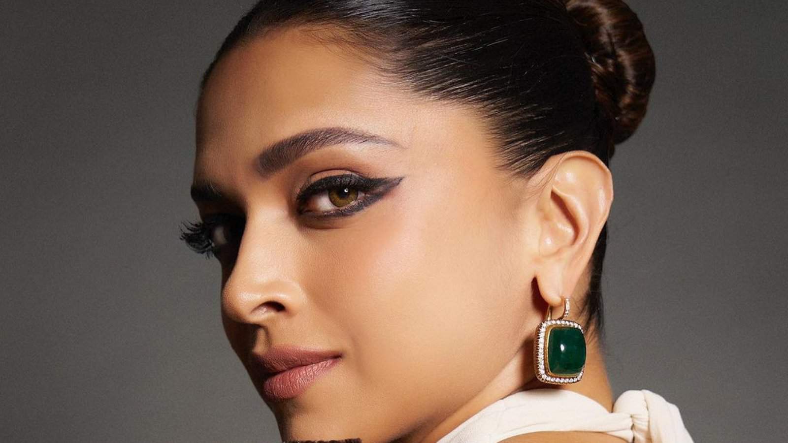 9 من أجمل النساء في العالم (صور) 9 من أجمل النساء في العالم