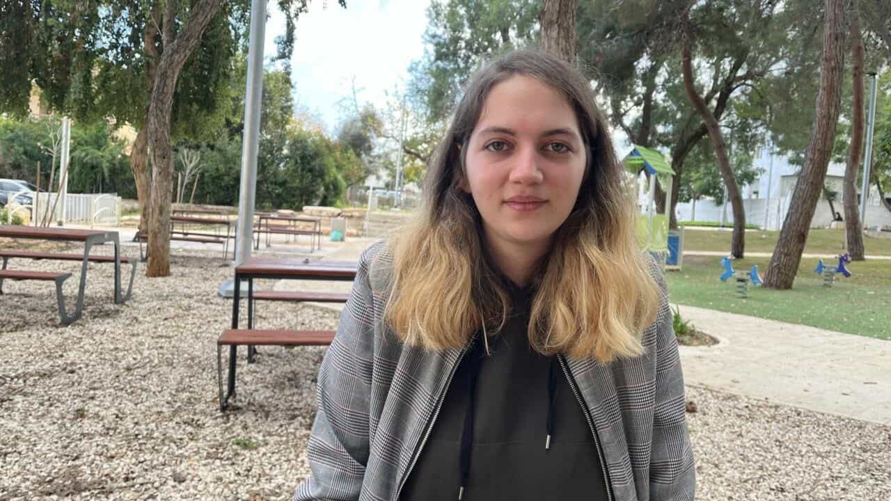 قصة أول إسرائيلية قد تدخل السجن بعد رفضها الخدمة العسكرية تعاطفًا مع غزة صوفيا أور