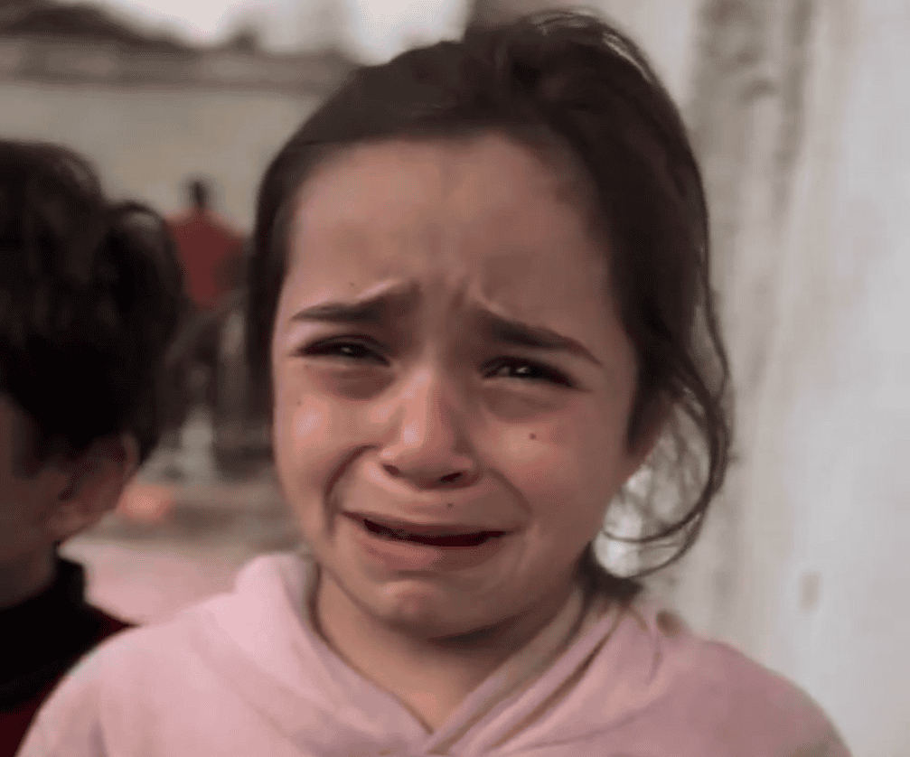 وطن تنقل الصرخات الأخيرة من غزة المحاصرة: “القطاع أشبه بمثلث برمودا” وطن تنقل الصرخات الأخيرة من غزة المحاصرة: "القطاع أشبه بمثلث برمودا"