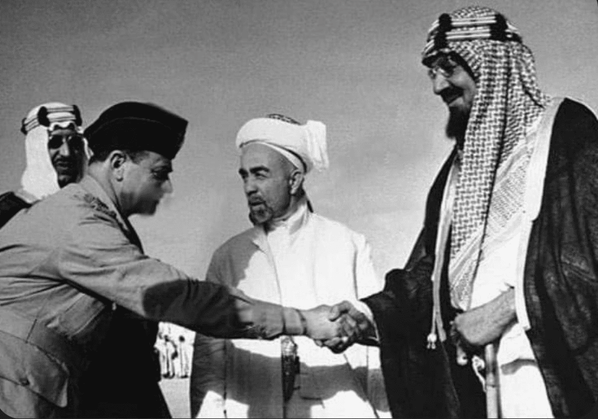 فلسطين وشعبها في قاموس الزعامات العربية.. احدهم: ما انتم ساميين مثل اليهود. وآخر وعد بوعد بلفور عربي. وآخر: اخرجهم من الملة وطردهم من الحج بذرة الدم والحرام: عندما باع حكام العرب فلسطين مقابل وعد حنثت به بريطانيا لاحقا وعاملتهم "كورق كلينكس"!