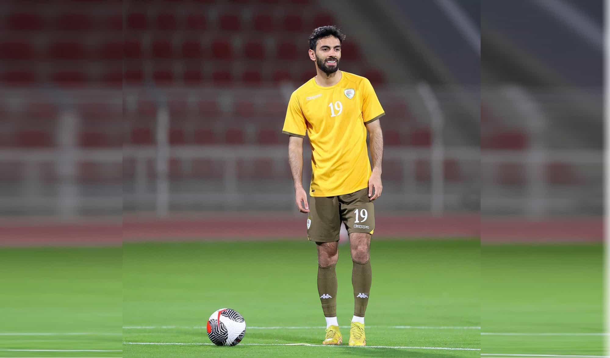 اللاعب العماني حاتم الروشدي
