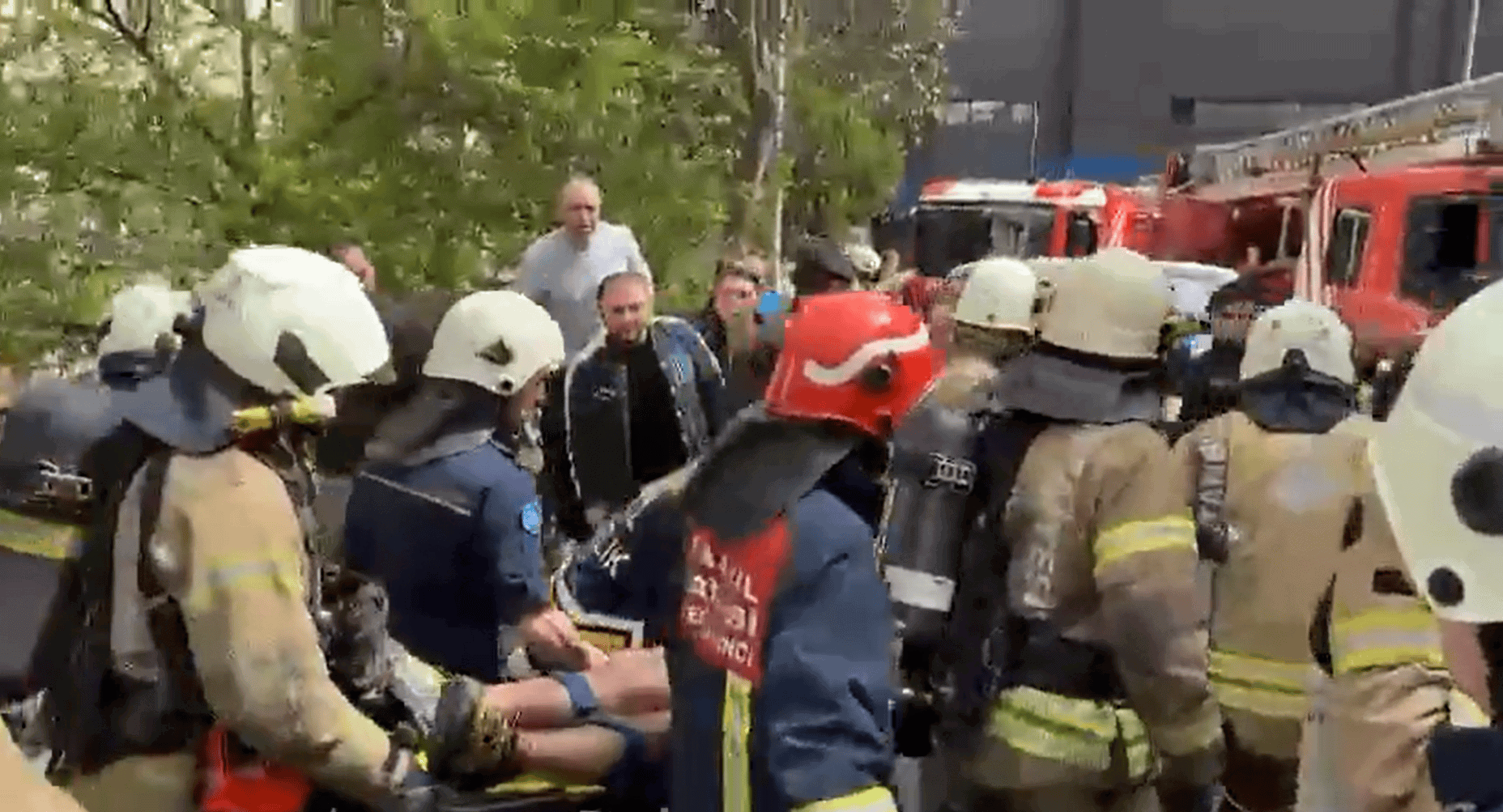 25 قتيلاً جراء حريق اندلع بملهى ليلي في إسطنبول “فيديو” 25 قتيلاً جراء حريق اندلع بملهى ليلي في إسطنبول