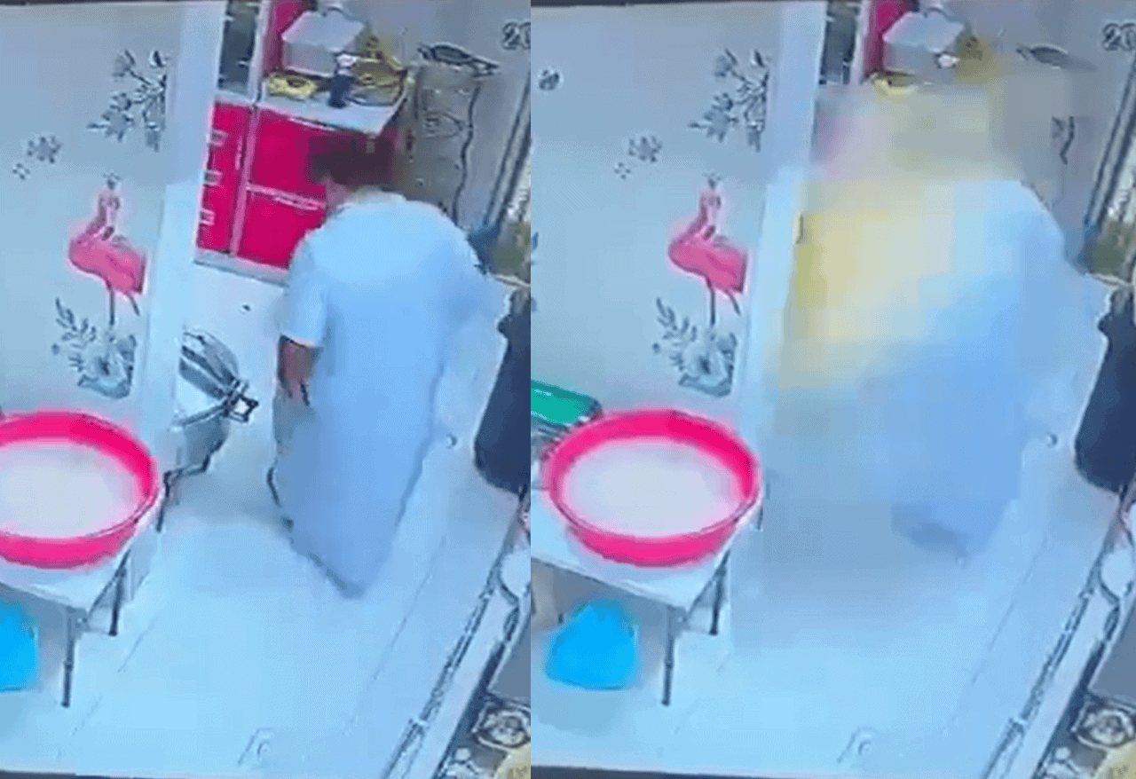 الأكثر تداولا بالسعودية.. “قدر ضغط” انفجر في وجهه.. مشهد كارثي ودمار شامل! (فيديو) الأكثر تداولا بالسعودية.. "قدر ضغط" انفجر في وجهه.. مشهد كارثي ودمار شامل!