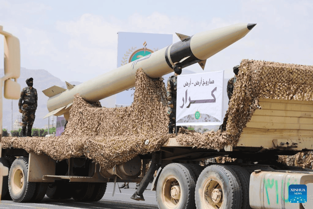 عمليات محتملة خارج البحر الأحمر وخليج عدن .. أسلحة الحوثيين الخفية تقلق أمريكا لدى المسلحين الحوثيين في اليمن أسلحة يمكن أن تصل إلى البحر المتوسط،