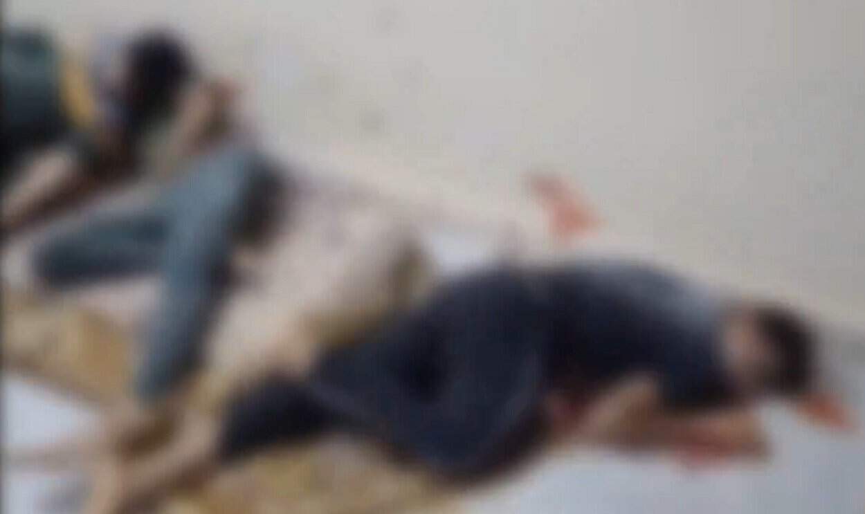 فتح النار عليهم ثم انتحر.. فيديو مروع لعراقي قتل أفراد عائلته الـ 12 بمجزرة مروعة في البصرة فتح النار عليهم ثم انتحر.. فيديو مروع لعراقي قتل أفراد عائلته الـ 12 بمجزرة مروعة في البصرة