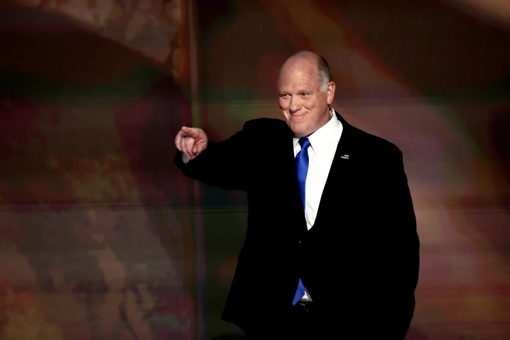 اختار الرئيس المنتخب دونالد ترامب توم هومان ليكون قيصر الحدود بعد وقت قصير من فوزه في الانتخابات.